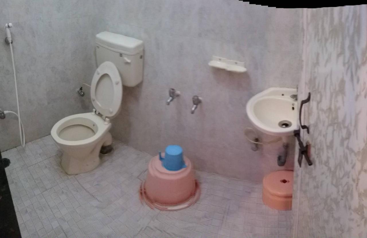 Yuvraj Lodge Osmanabad Ngoại thất bức ảnh