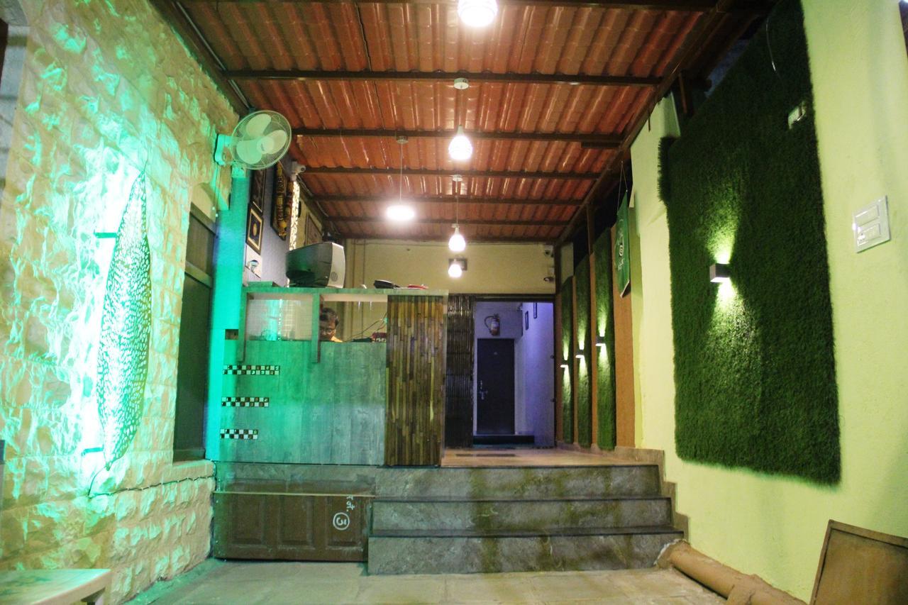 Yuvraj Lodge Osmanabad Ngoại thất bức ảnh